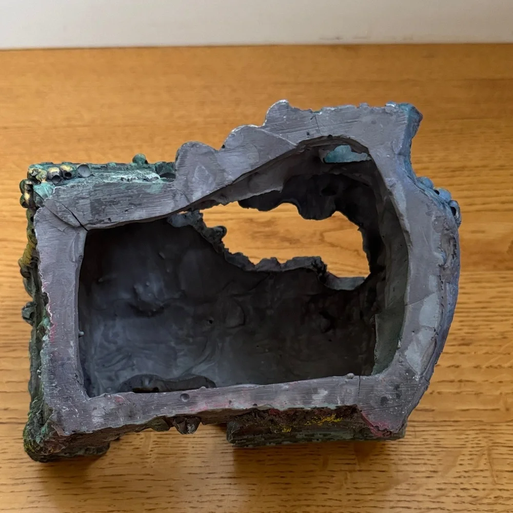 Sunken Treasure Chest Aquarium Decor